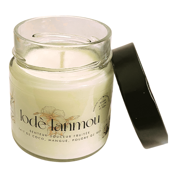 Bougie  Lait de Coco, Mangue, Poudre de Riz (Lodè lanmou)  Poids net 160g  -Total 355g